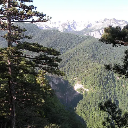 Gostinjska kuća Etno Lalovic 4*