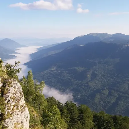 Etno Lalovic 4* Tjentiste