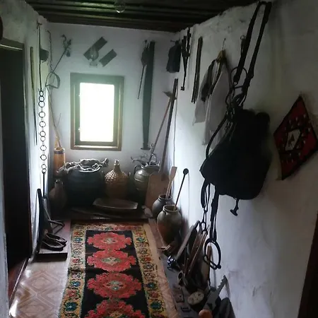 Gostinjska kuća Etno Lalovic