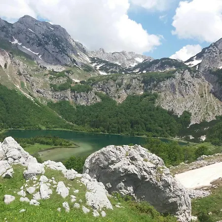 Etno Lalovic 4* Tjentiste